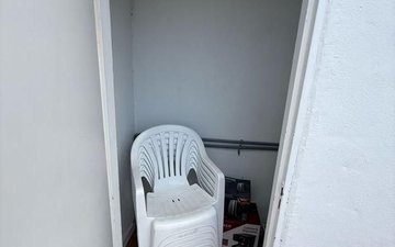 Property slide 32