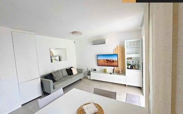 Property slide 10