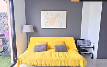 Property slide 23