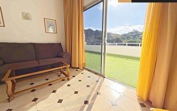 Property slide 14