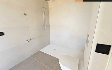 Property slide 39