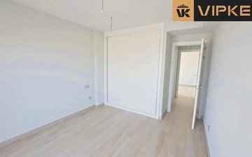 Property slide 21
