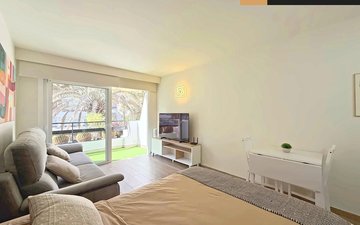 Property slide 28