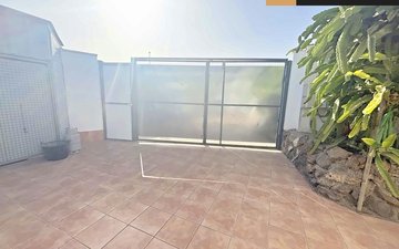 Property slide 20