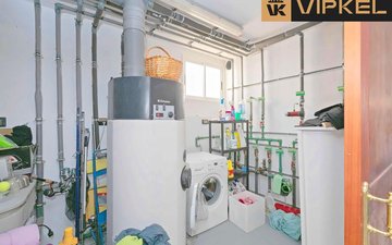 Property slide 33