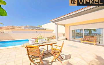 Property slide 23