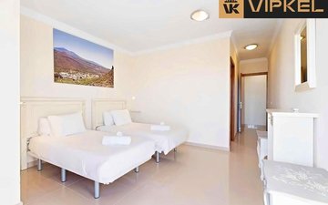 Property slide 36