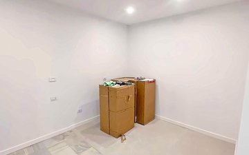 Property slide 18