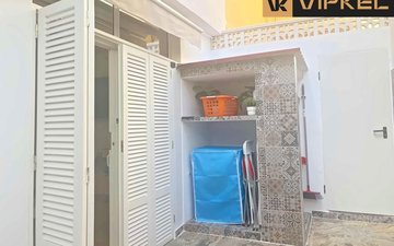 Property slide 23