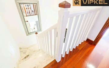 Property slide 31