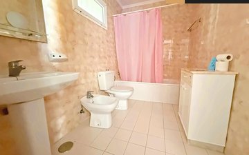Property slide 25