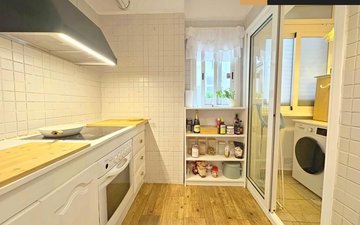 Property slide 14