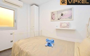 Property slide 6