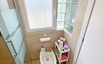 Property slide 28