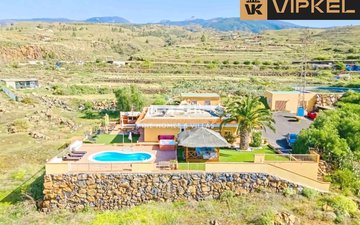 Property slide 45