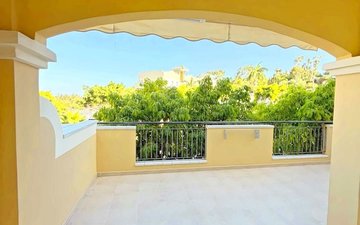 Property slide 17