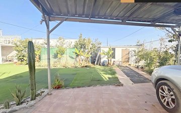 Property slide 23