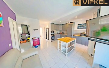 Property slide 9