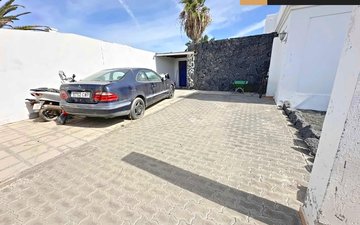 Property slide 30