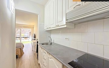 Property slide 7