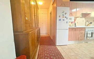 Property slide 19