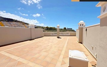 Property slide 14