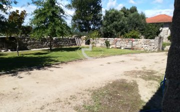 Property slide 32