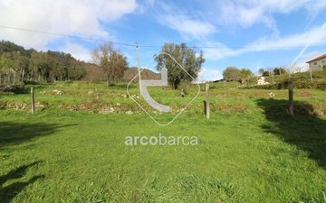 Property slide 32