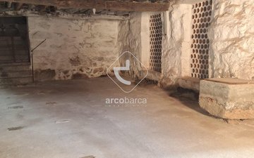 Property slide 19