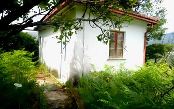 Property slide 22