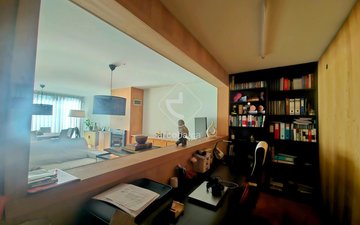 Property slide 18