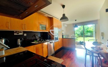 Property slide 9
