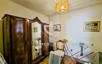 Property slide 6