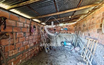 Property slide 18
