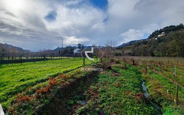 Property slide 32