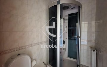 Property slide 10