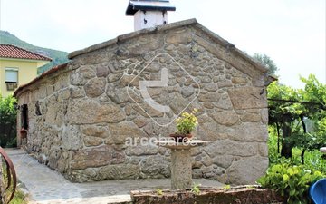 Property slide 21