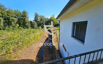 Property slide 21