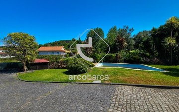 Property slide 25