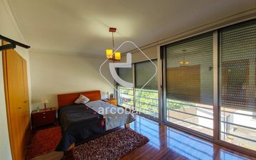 Property slide 20