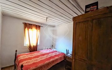 Property slide 15