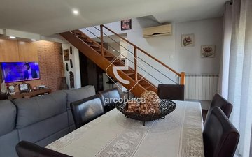 Property slide 6