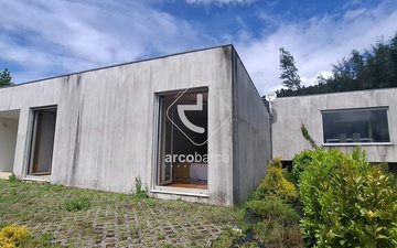 Property slide 83