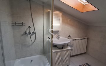 Property slide 27