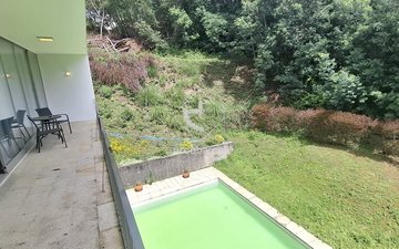 Property slide 73