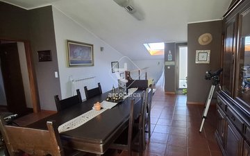 Property slide 32