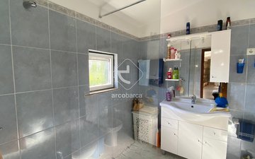 Property slide 21