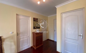 Property slide 31