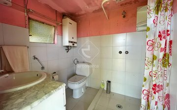 Property slide 9