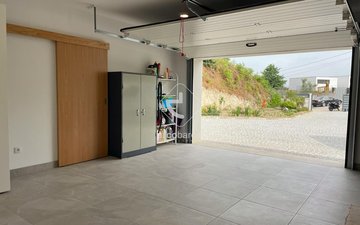 Property slide 21
